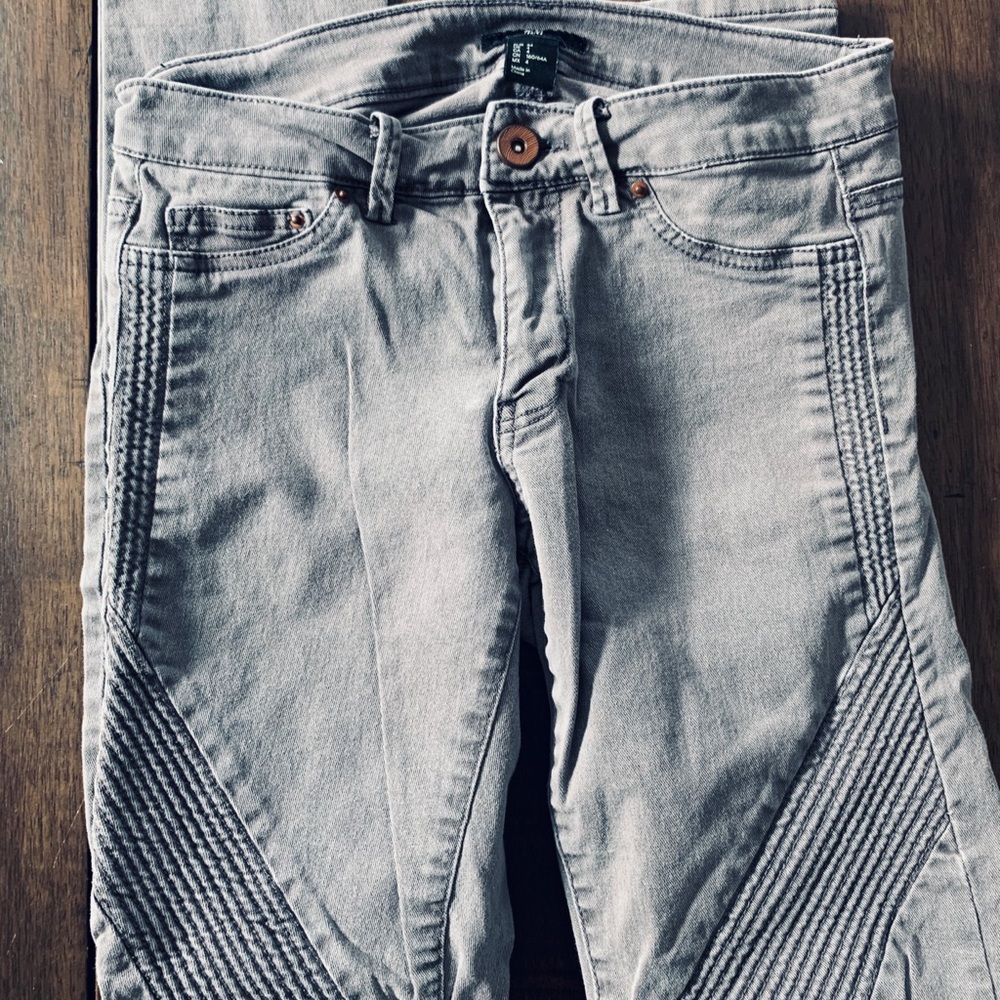 H&M LIGHT BROWN MOTO ANKLE JEAN SZ 4